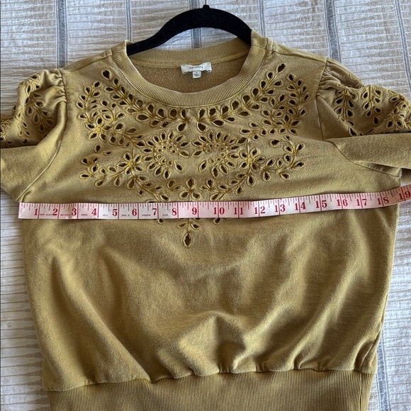 The Odells Embroidered Cutwork Sweatshirt Size S - Picture 4 of 10